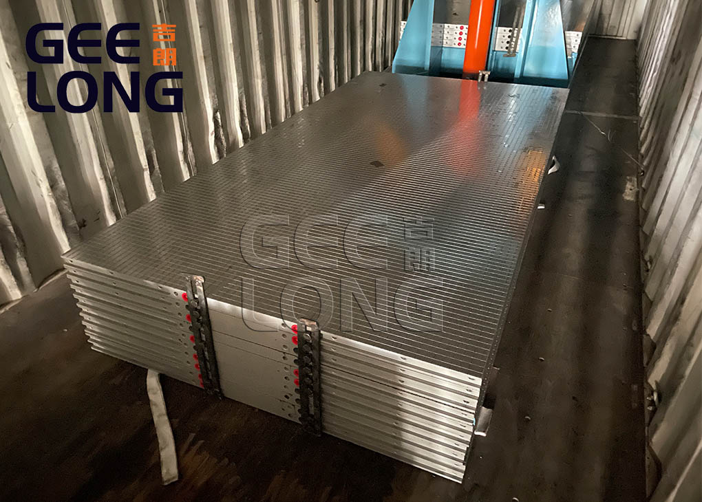 GEELONG press type core veneer dryer with solid hot platen