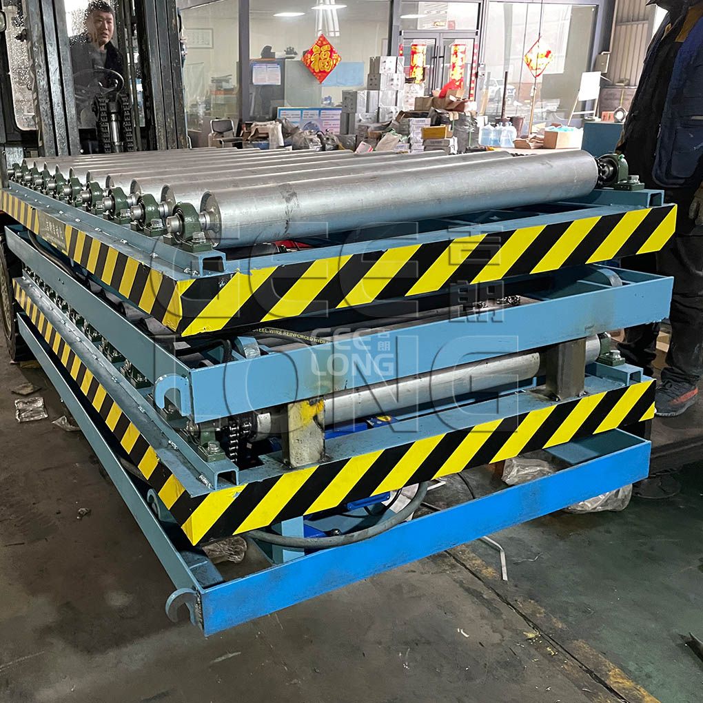 3T hydraulic lift table with powered roller (without foundation).