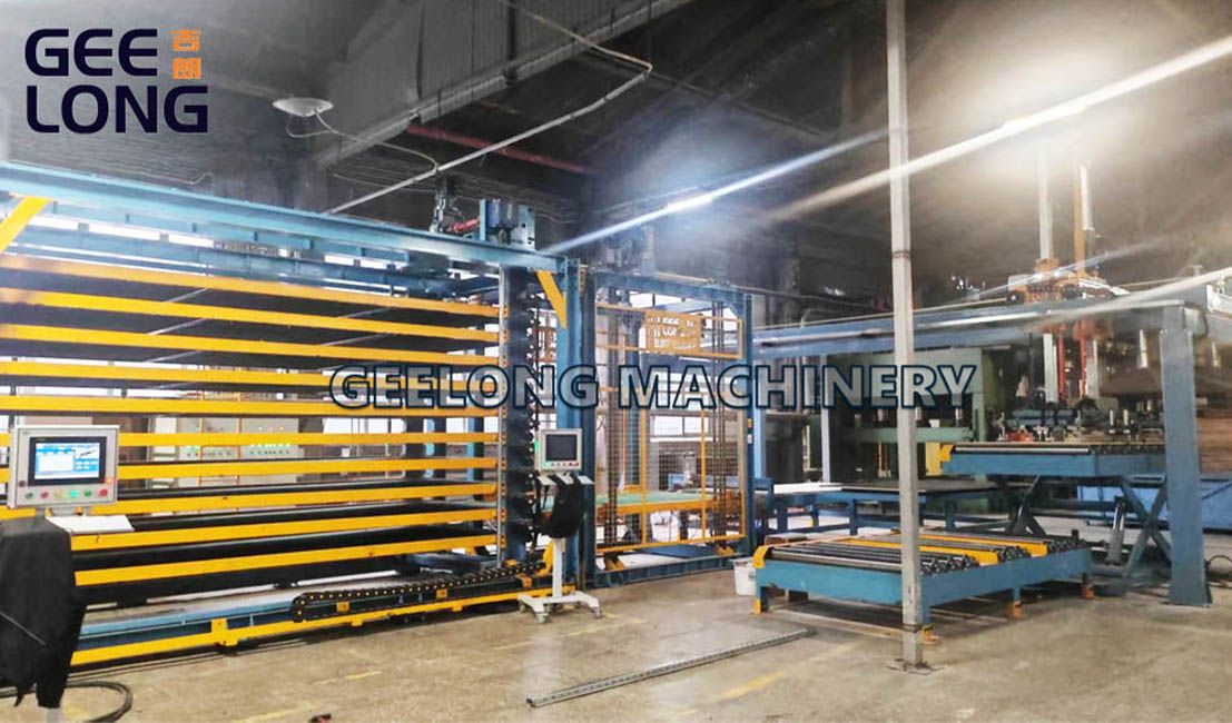 Geelong Automatic 5x10feet Film faced plywood hot press machine line Geelong Automatic 5x10feet Film faced plywood hot press machine line