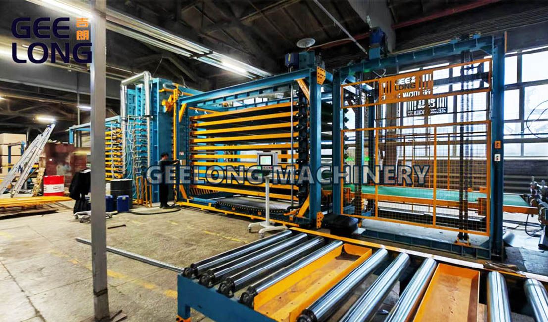 Geelong Automatic 5x10feet Film faced plywood hot press machine line Geelong Automatic 5x10feet Film faced plywood hot press machine line